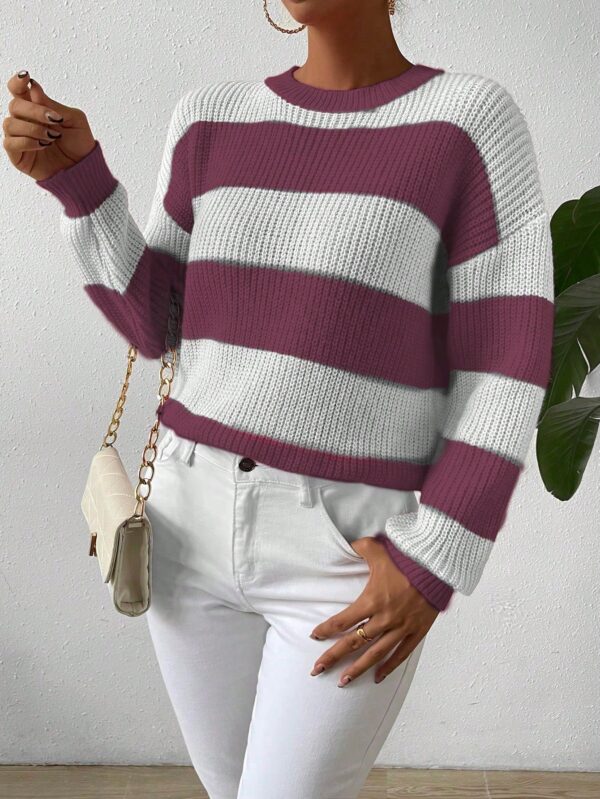 Sweater a Rayas Colorido con Hombros Caídos - Image 58