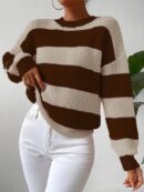 Sweater a Rayas Colorido con Hombros Caídos