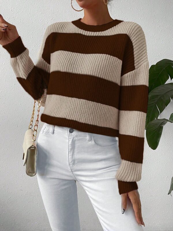 Sweater a Rayas Colorido con Hombros Caídos - Image 50