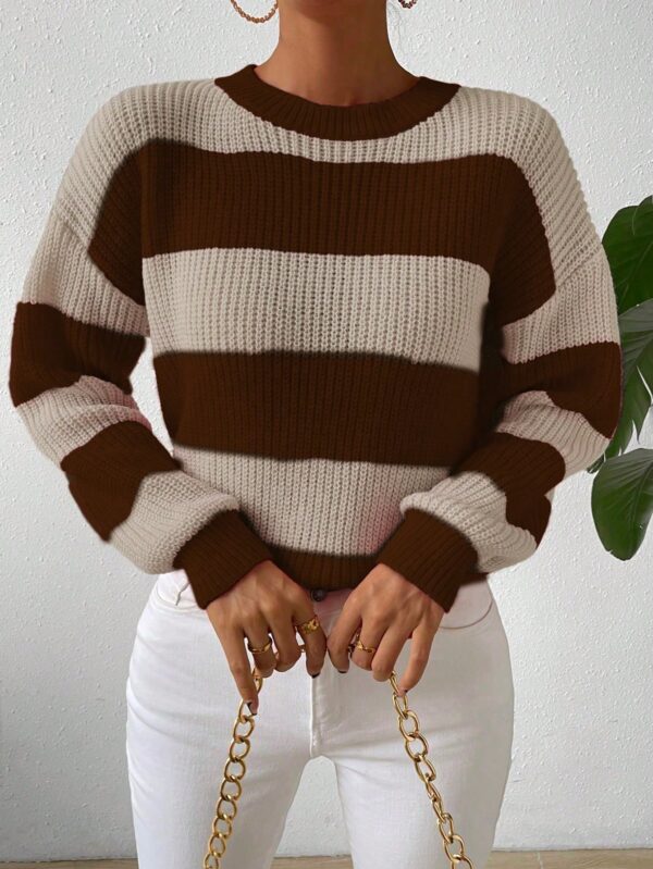 Sweater a Rayas Colorido con Hombros Caídos - Image 53