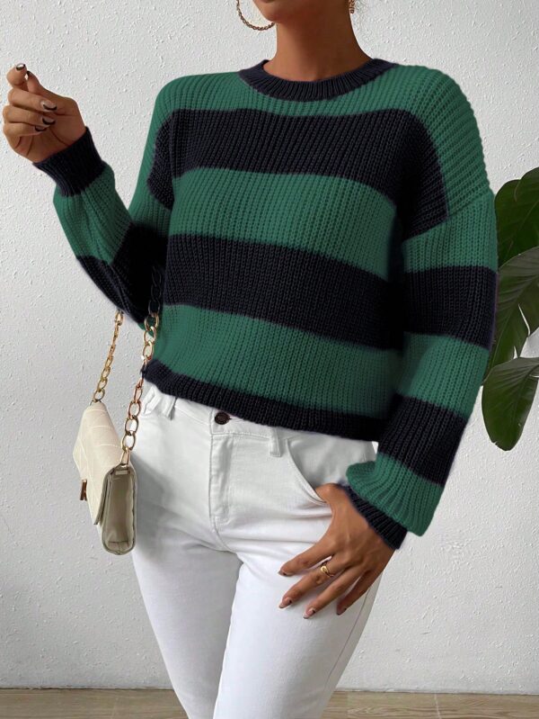 Sweater a Rayas Colorido con Hombros Caídos - Image 47