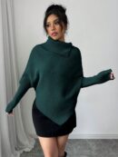Sweater Asimétrico de Cuello Alto con Manga Murciélago