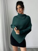 Sweater Asimétrico de Cuello Alto con Manga Murciélago