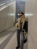 Campera Negra de Eco Piel con Cuello de Piel Sintética