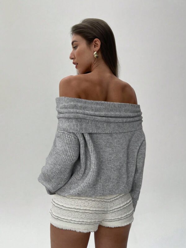 Sweater Elegante de Hombros Descubiertos con Detalle de Anillo - Image 16