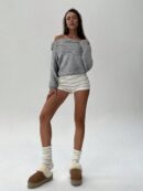 Sweater Elegante de Hombros Descubiertos con Detalle de Anillo