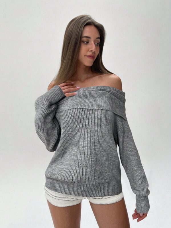 Sweater Elegante de Hombros Descubiertos con Detalle de Anillo - Image 18