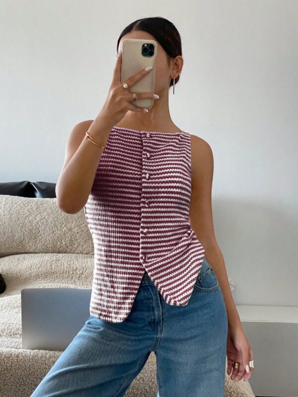 Blusa Elegante de Rayas con Botones y Abertura Frontal - Image 53