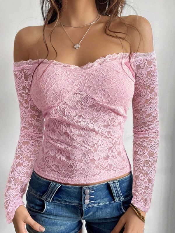 Blusa Y2K Ajustada con Hombros Descubiertos y Manga Larga de Encaje - Image 31