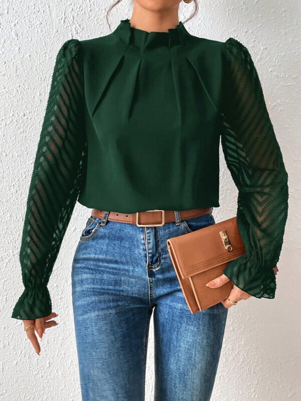 Blusa Elegante de Manga Larga con Cuello Volado y Detalles Plegados - Image 33