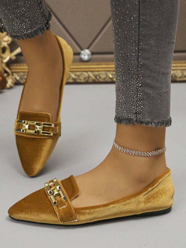 Mocasines Elegantes de Gamuza Negra con Punta Afilada - Image 38