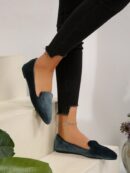 Mocasines Elegantes de Gamuza Negra con Punta Afilada