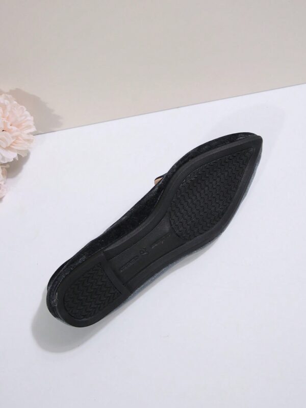 Mocasines Elegantes de Gamuza Negra con Punta Afilada - Image 50