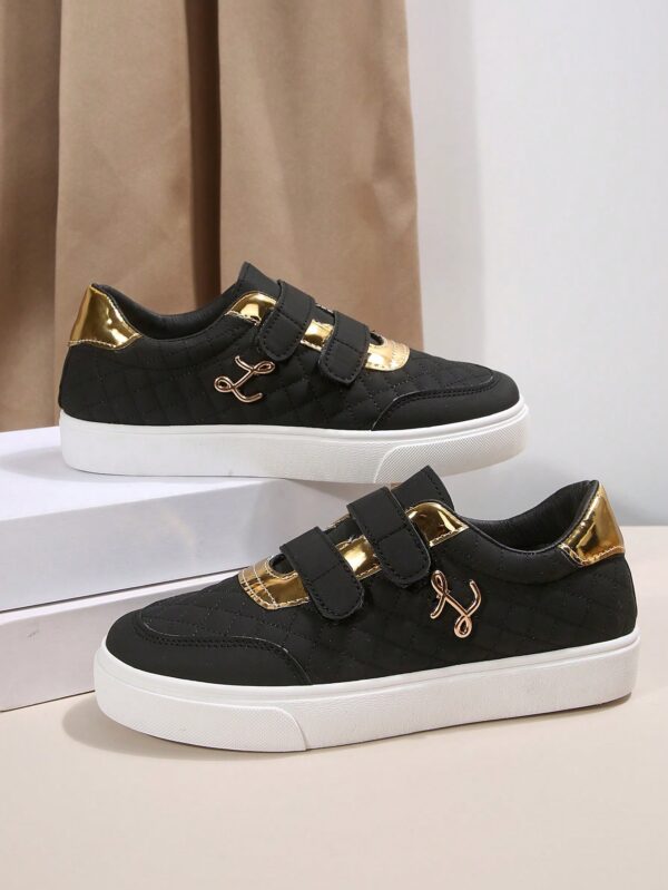 Zapatillas Deportivas Negras Antideslizantes con Cordones - Image 6