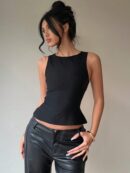 Blusa Negra Sin Mangas con Lazo en la Espalda y Cuello Redondo