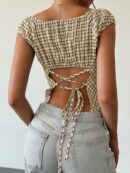 Blusa Casual a Cuadros con Volantes y Manga Corta