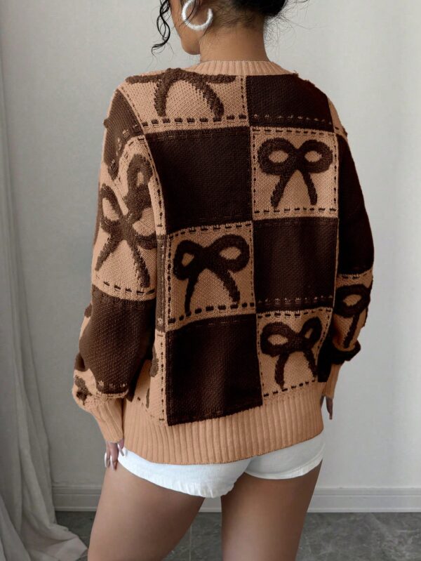 Sweater Tejido con Diseño a Cuadros y Detalle de Moño 3D - Image 55