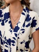 Blusa de Verano con Estampado Geométrico y Manga Murciélago