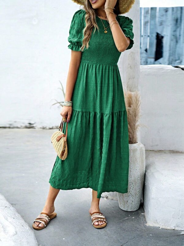 Vestido Maxi Clásico Negro con Mangas Puff y Ruedo de Volantes - Image 34