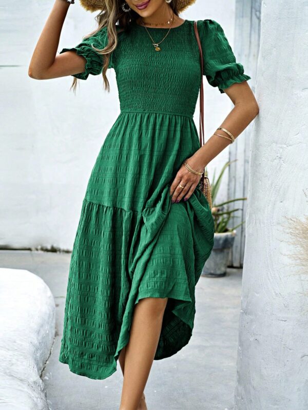 Vestido Maxi Clásico Negro con Mangas Puff y Ruedo de Volantes - Image 35