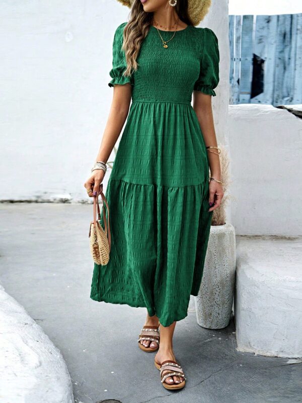 Vestido Maxi Clásico Negro con Mangas Puff y Ruedo de Volantes - Image 36