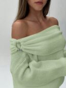 Sweater Elegante de Hombros Descubiertos con Detalle de Anillo