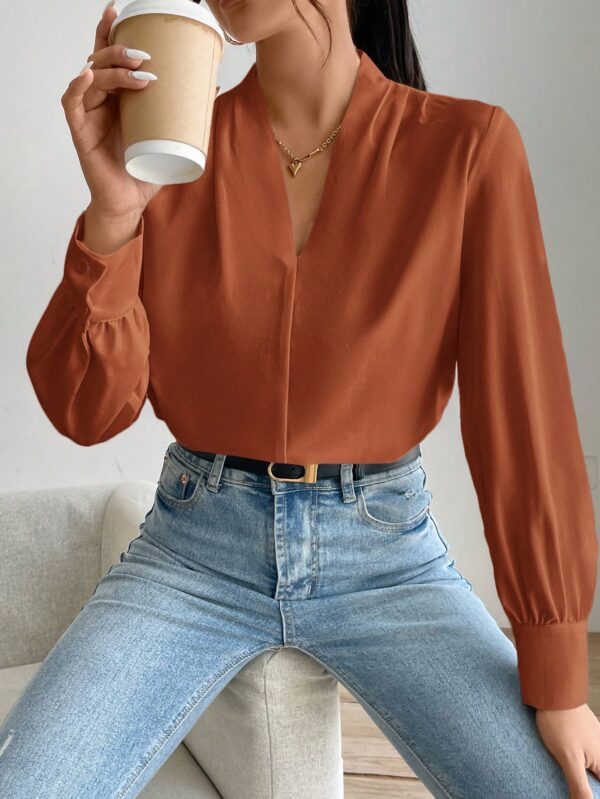 Blusa de Oficina Elegante de Manga Larga con Cuello en V - Image 6