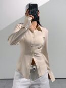Blusa de Negocios Casual a Rayas con Botones y Manga Larga
