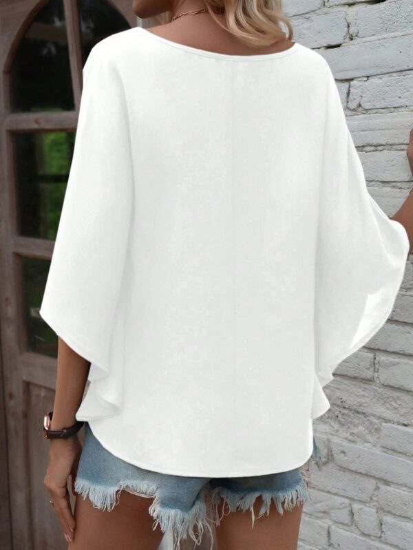 Blusa de Verano con Escote en V y Mangas Murciélago - Image 9