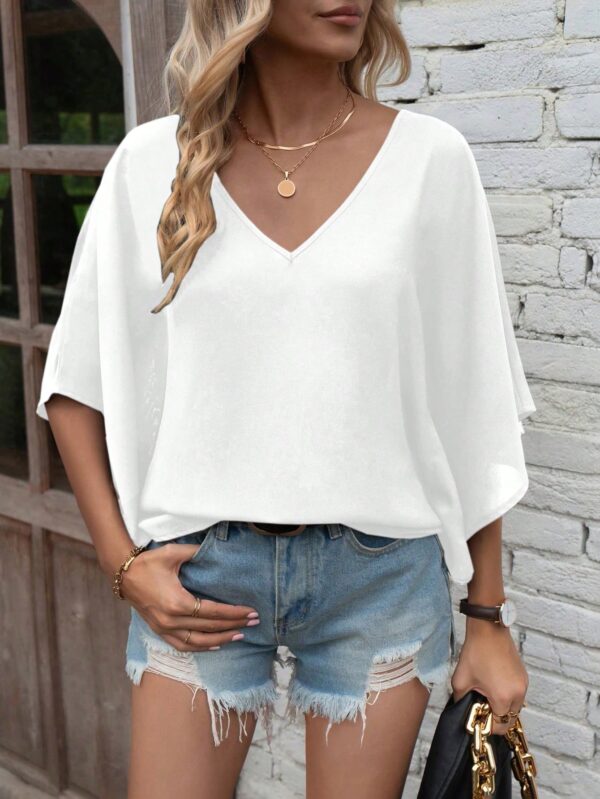 Blusa de Verano con Escote en V y Mangas Murciélago - Image 13