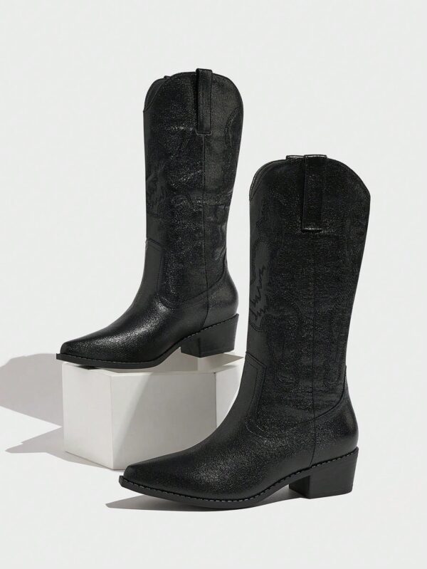 Botas de Tacón Medio con Bordados Estilo Western y Acabado Brillante - Image 19