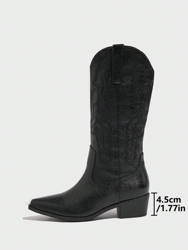 Botas de Tacón Medio con Bordados Estilo Western y Acabado Brillante - Image 22