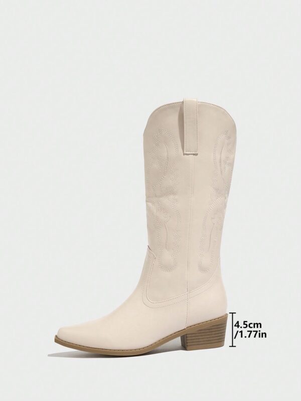 Botas de Tacón Medio con Bordados Estilo Western y Acabado Brillante - Image 15
