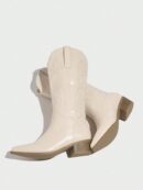 Botas de Tacón Medio con Bordados Estilo Western y Acabado Brillante