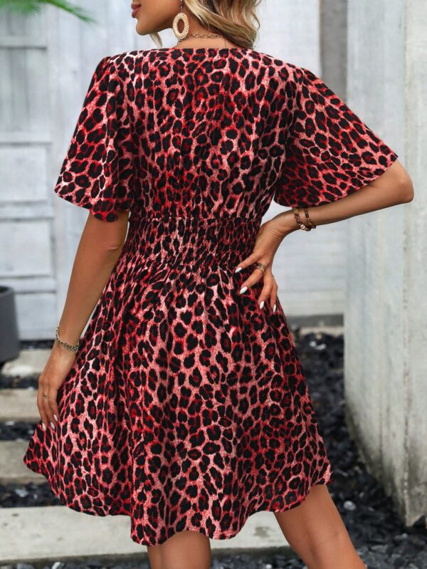 Vestido Casual Cuello en V con Mangas Mariposa - Image 101