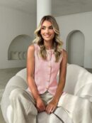 Chaleco Elegante de Botones Metálicos con Cuello Redondo