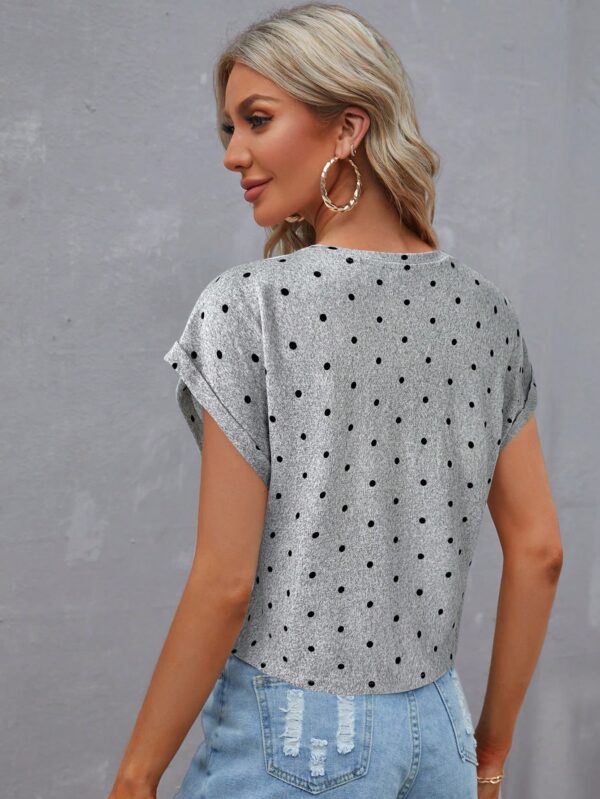 Camiseta Cuello Redondo y Manga Murciélago - Image 12