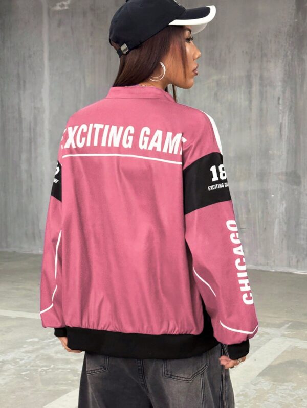 Campera Bomber Letras Contraste con Hombros Caídos - Image 30