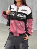 Campera Bomber Letras Contraste con Hombros Caídos