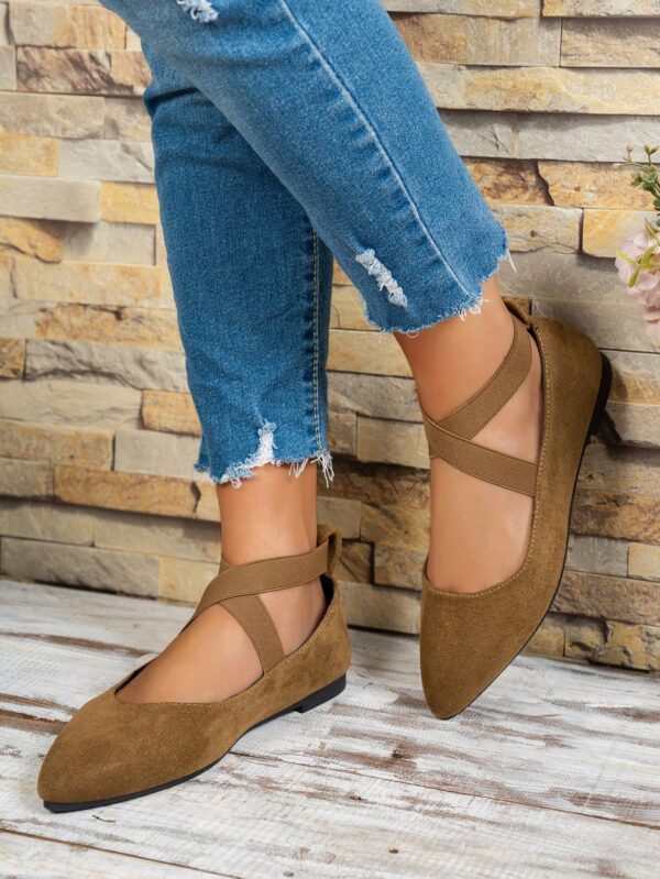 Zapatos Planos Negros Clásicos con Punta Afilada para Mujer - Image 8