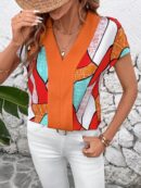 Blusa de Verano con Estampado Geométrico y Manga Murciélago