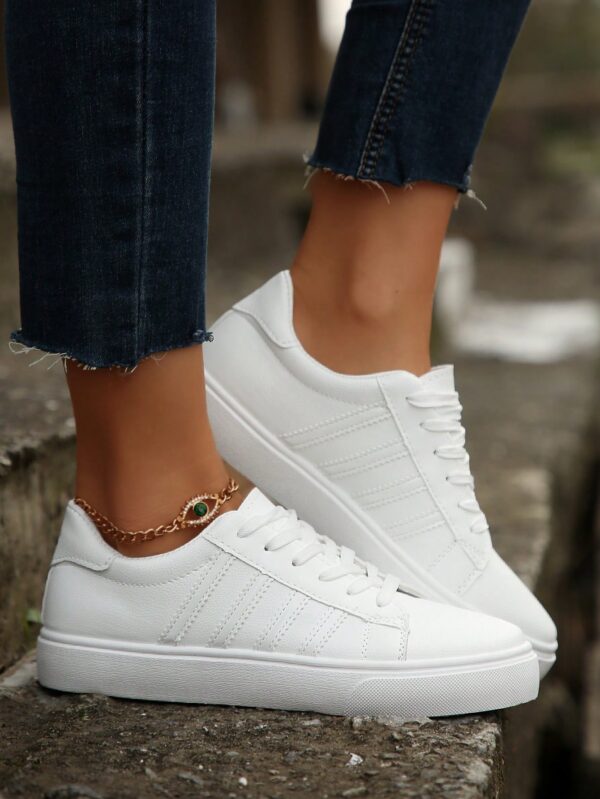 Zapatillas Blancas de Mujer para Skateboard, Versátiles y Transpirables, Estilo Coreano - Image 15