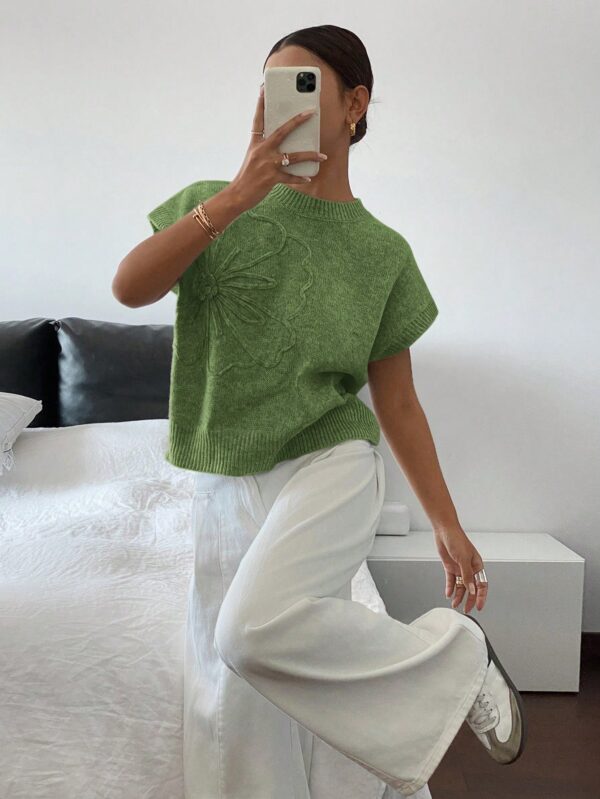 Sweater Casual Tricotado en Color Sólido con Detalles Florales - Image 27