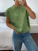 Sweater Casual Tricotado en Color Sólido con Detalles Florales