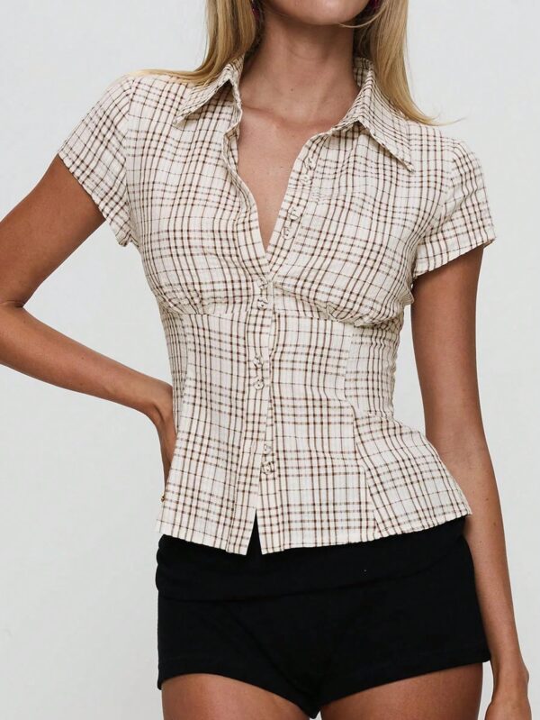 Blusa Cuadrillé Clásica con Botones y Manga Corta - Image 4