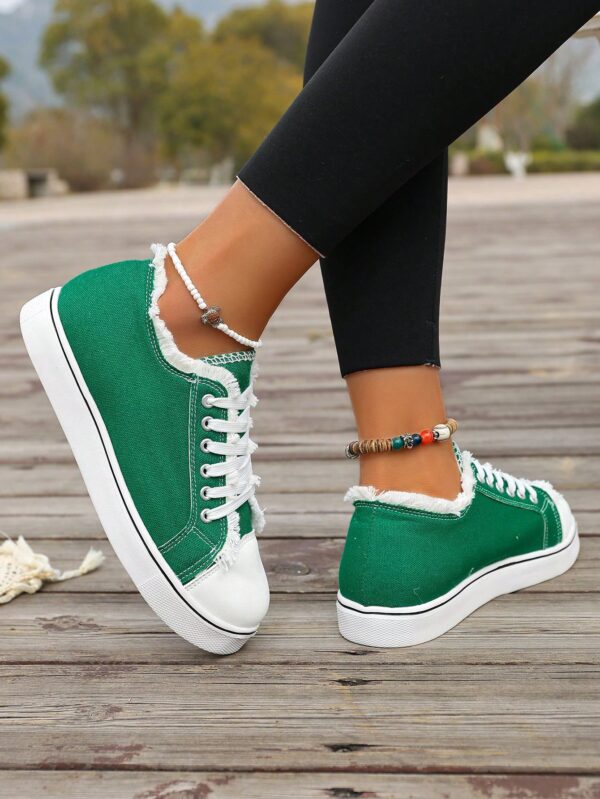 Zapatillas Casual de Lona con Punta Redonda y Detalles de Peluche - Image 40