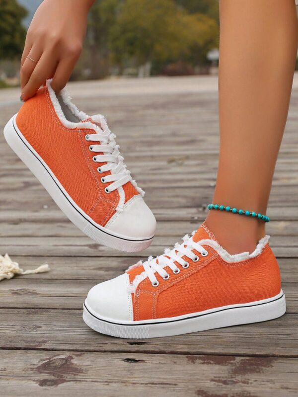 Zapatillas Casual de Lona con Punta Redonda y Detalles de Peluche - Image 44