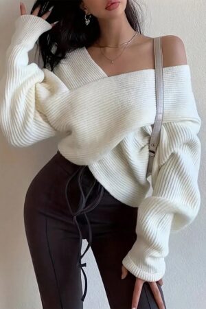 Sweater Minimalista Criss-Cross con Mangas Largas