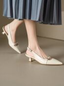 Zapatos de Tacón Gatito en Charol con Punta Afilada y Espalda Abierta