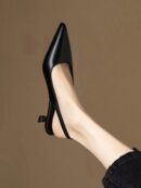 Zapatos de Tacón Gatito en Charol con Punta Afilada y Espalda Abierta